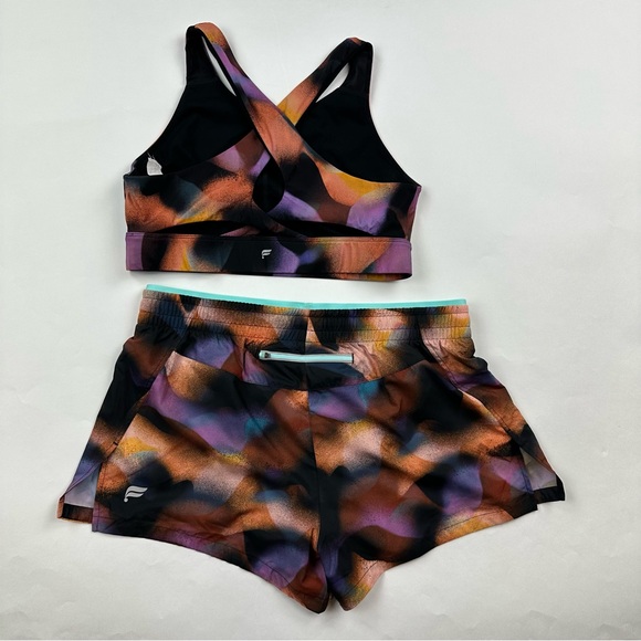 Fabletics Meltdown Crystal Wave Shorts Sports Bra Set Activewear Set Size XL - Picture 7 of 13
